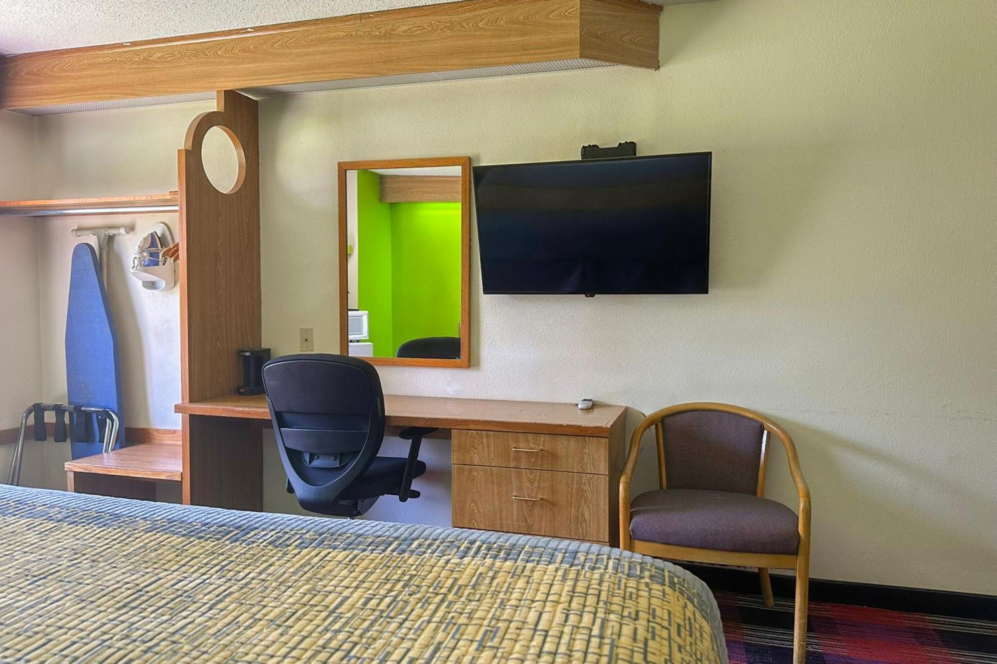 Classic Inn By Oyo I- 240 Near Memphis Airport المظهر الخارجي الصورة